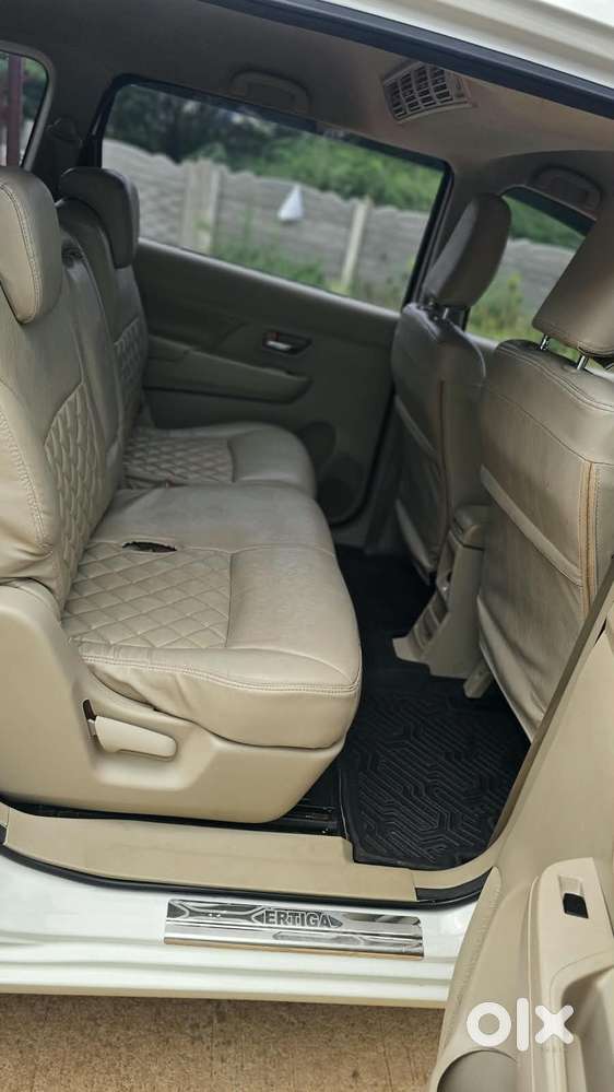 Maruti Suzuki Ertiga 1.5 Zxi Plus Shvs, 2023, Petrol
