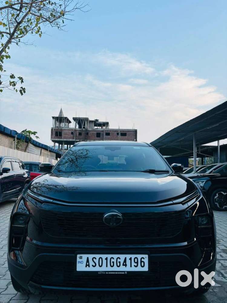 Tata Safari Pure Plus S Dark Edition, 2025, Diesel