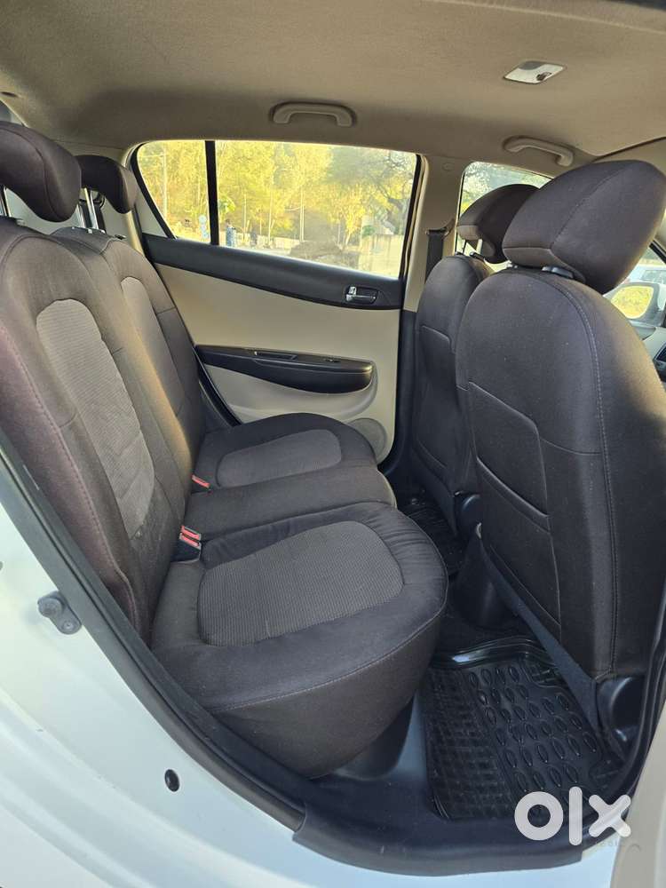 Hyundai I20 Sportz 1.2 Vtvt, 2013, Petrol