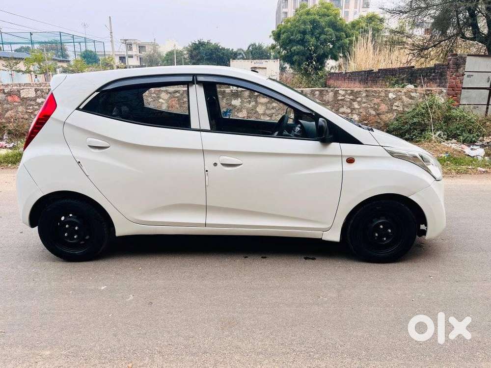 Hyundai Eon Era +, 2016, Petrol