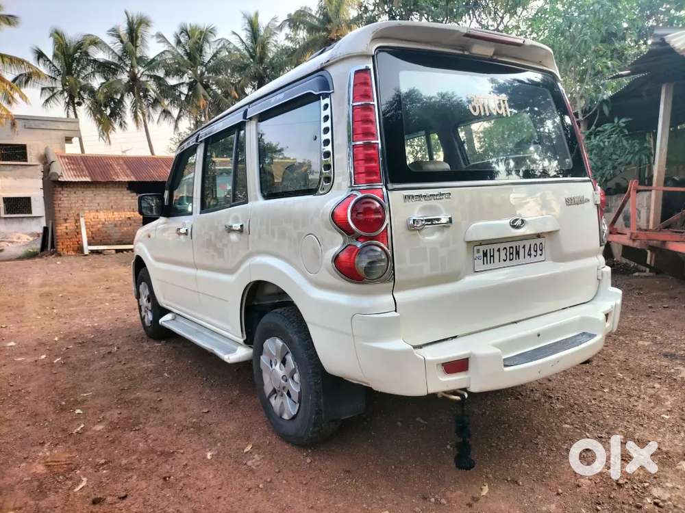 Mahindra Scorpio M2diex 
2014
