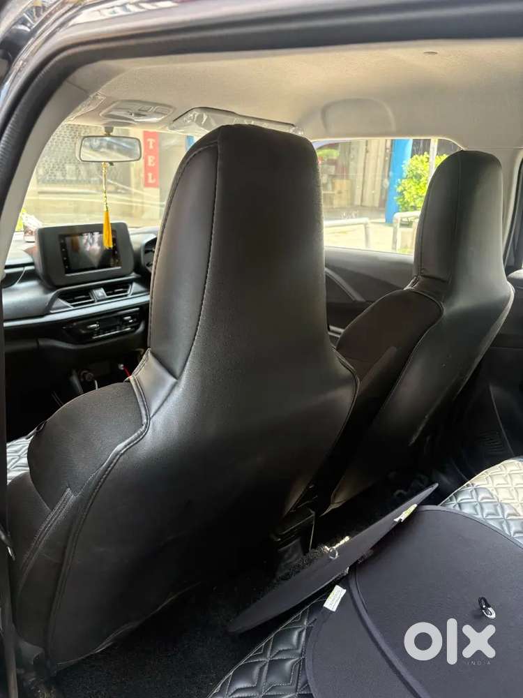 Maruti Suzuki Swift Vxi Black Colour