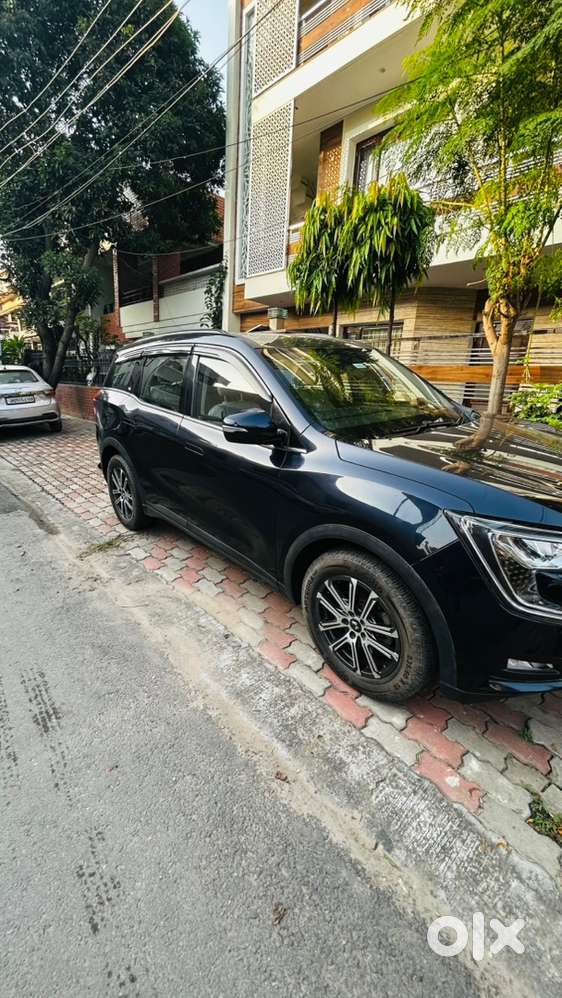 Mahindra Xuv700 2022 Petrol Well Maintained