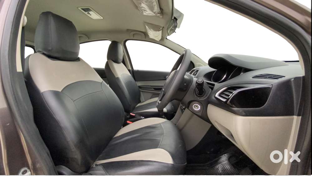 Tata Tiago 1.2 Revotron Xz, 2018, Petrol