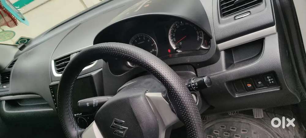 Maruti Suzuki Swift Petrol 2016