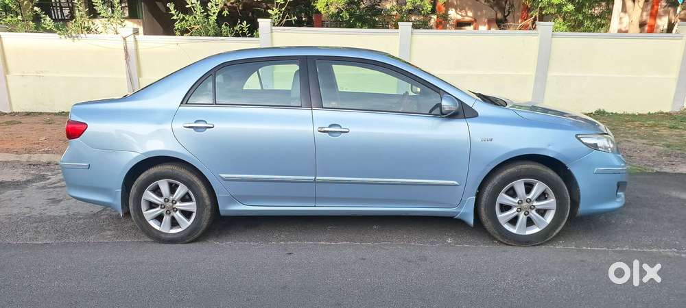 Toyota Corolla Altis 2010-2013 1.8 Sport, 2009, Petrol