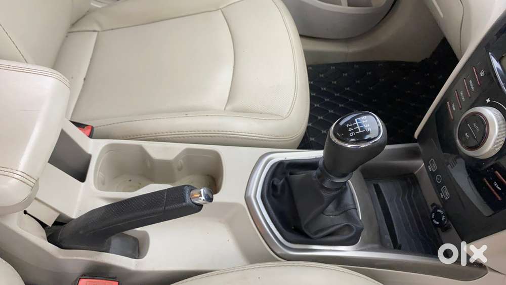 Mahindra Xuv300 W8 Option, 2020, Petrol