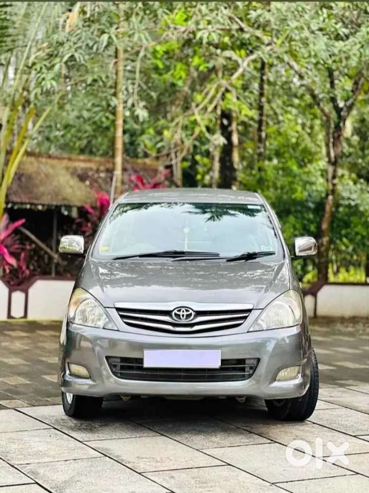 Innova 2.5 V
