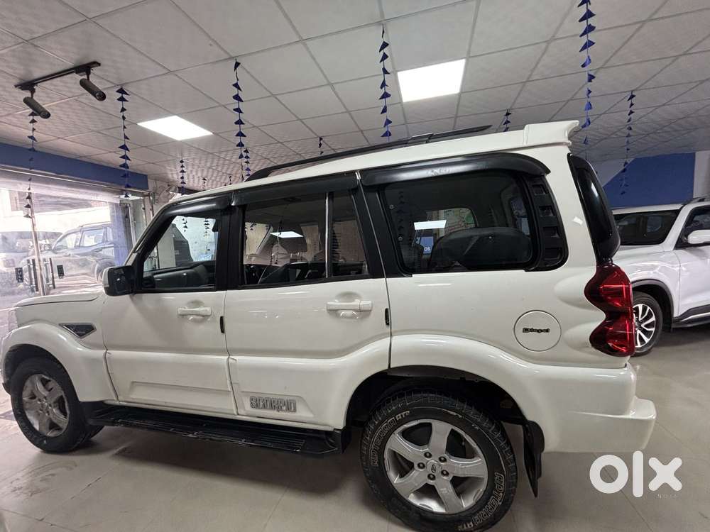 Mahindra Scorpio S11 Mt 7s, 2021, Diesel