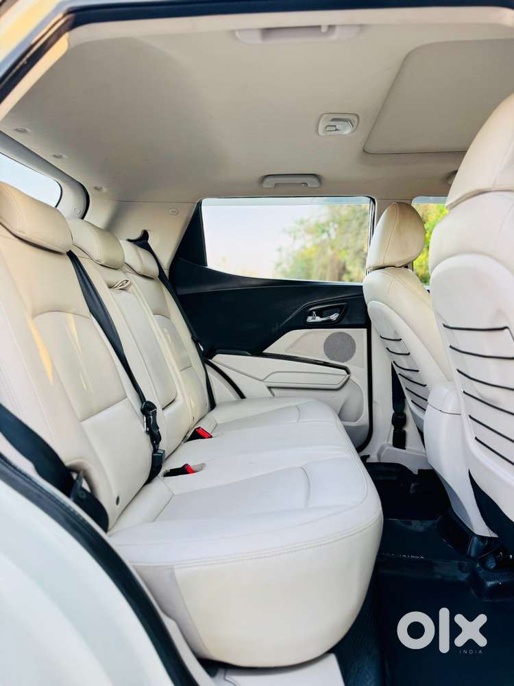 Mahindra Xuv300 W8 Option Diesel, 2019, Diesel