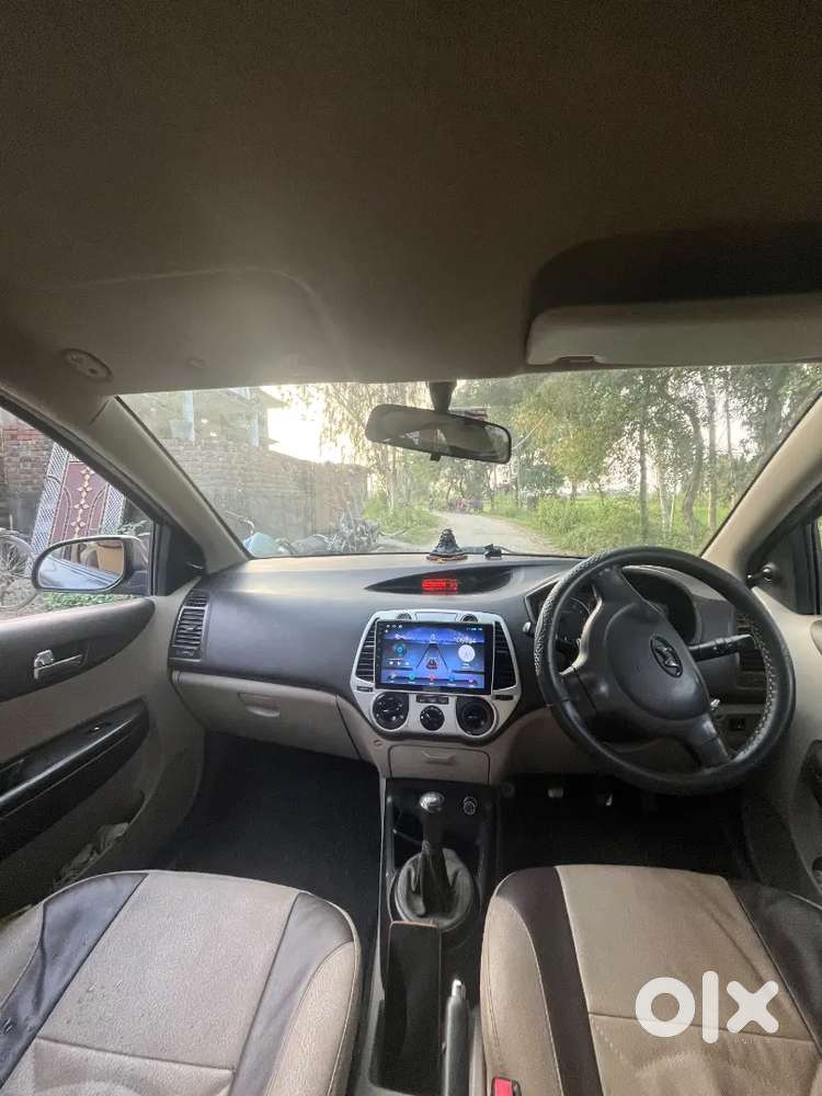 Hyundai I20 2009 Document Valid Upto 1 Sept 2029 Moradabad Transferred