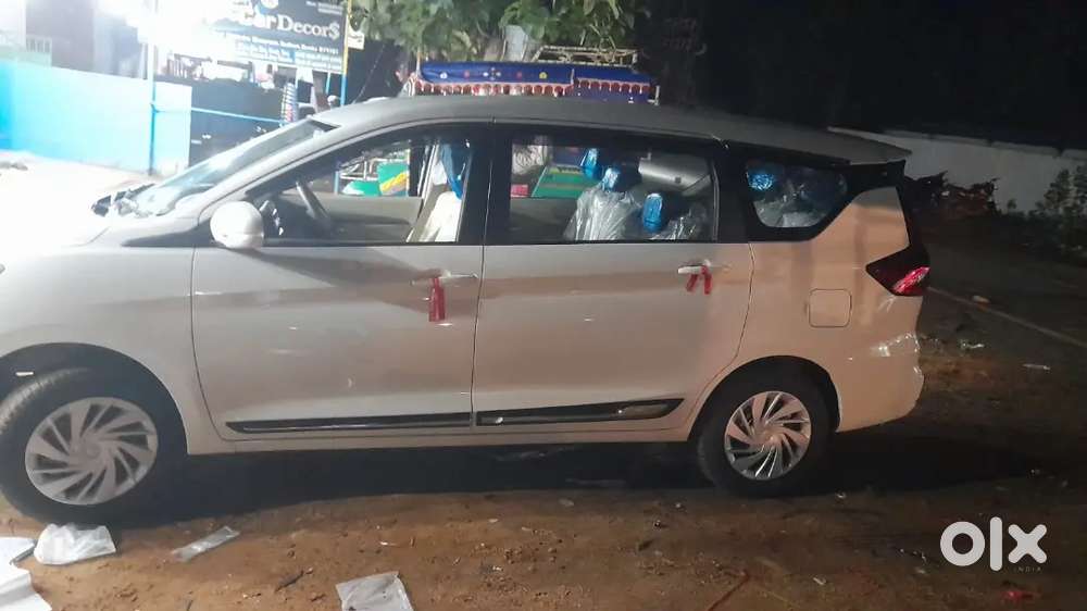 Maruti Suzuki Ertiga Vxi 2026