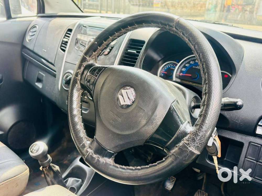 Maruti Suzuki Wagon R Stingray Vxi, 2013, Petrol