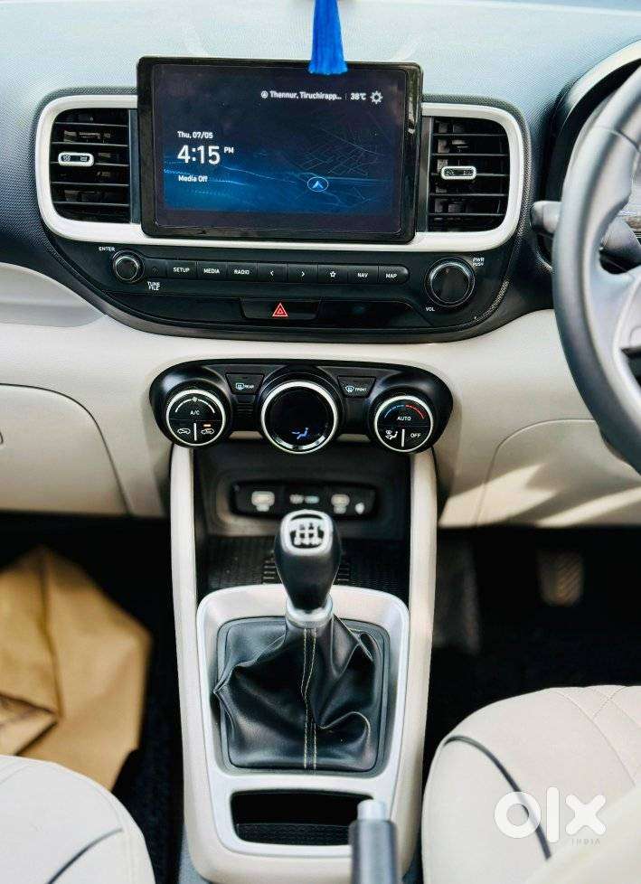 Hyundai Venue Sx Mt, 2024, Petrol
