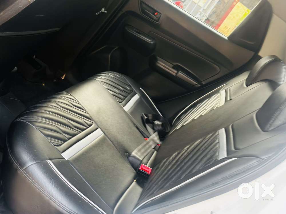Maruti Suzuki Swift Lxi Optional-o, 2024, Petrol