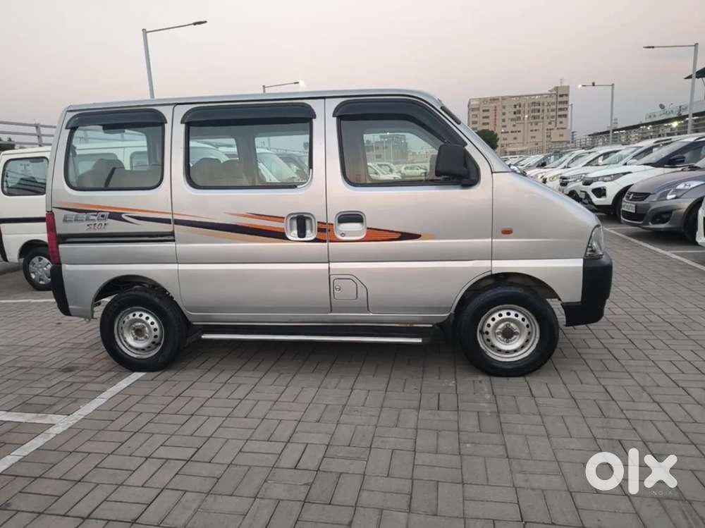 Maruti Suzuki Eeco 1.2 7 Str Std(o), 2023, Petrol