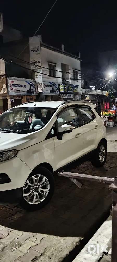 Ford Ecosport 2013 Petrol 90000 Km Driven