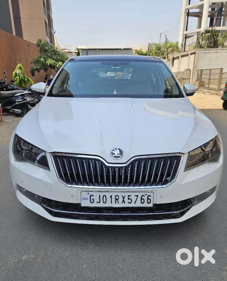 Skoda Superb 2.0 L&k Tsi At, 2017, Petrol