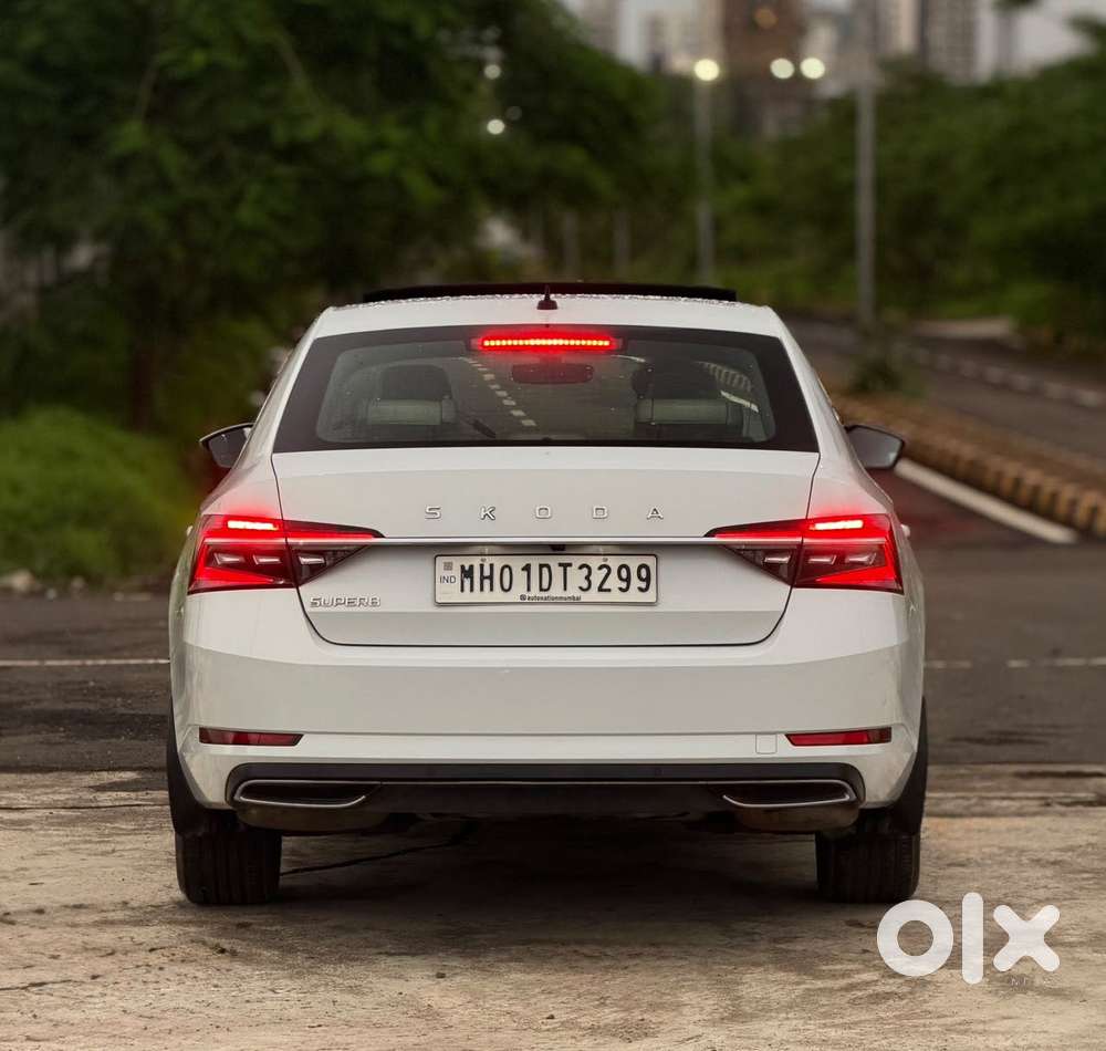 Skoda Superb 2.0 L&k Tsi At, 2021, Petrol