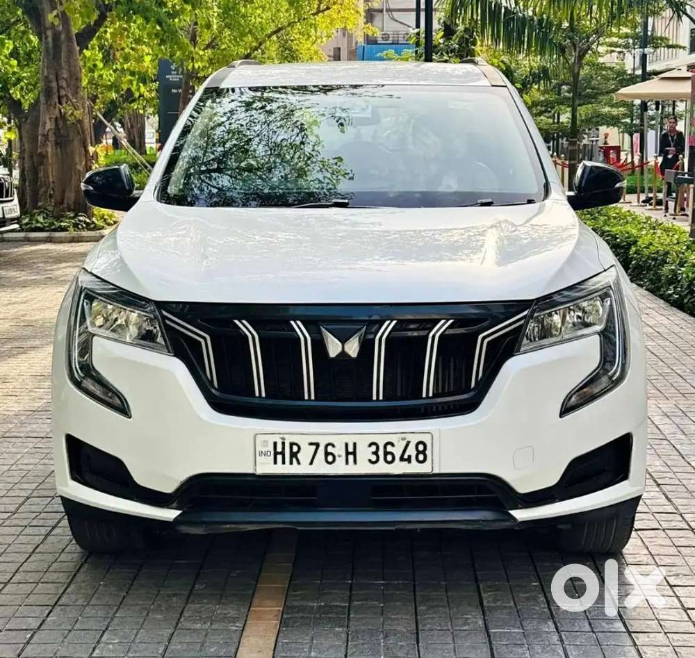 Mahindra Xuv700 Mx 5 Seater