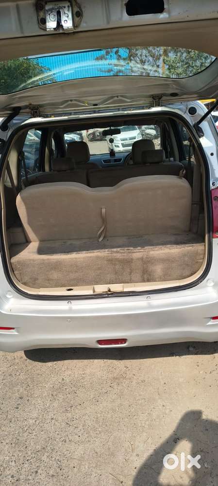 Maruti Suzuki Ertiga 1.5 Vxi, 2014, Cng & Hybrids