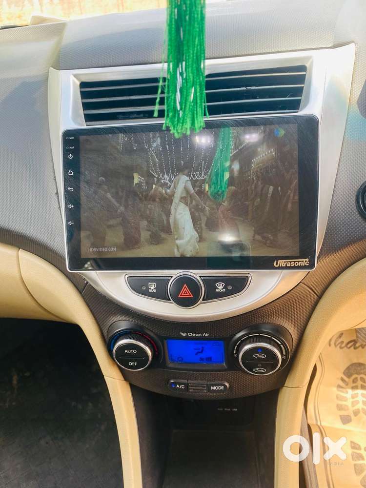 Hyundai Verna 1.6 Sx Crdi, 2015, Diesel