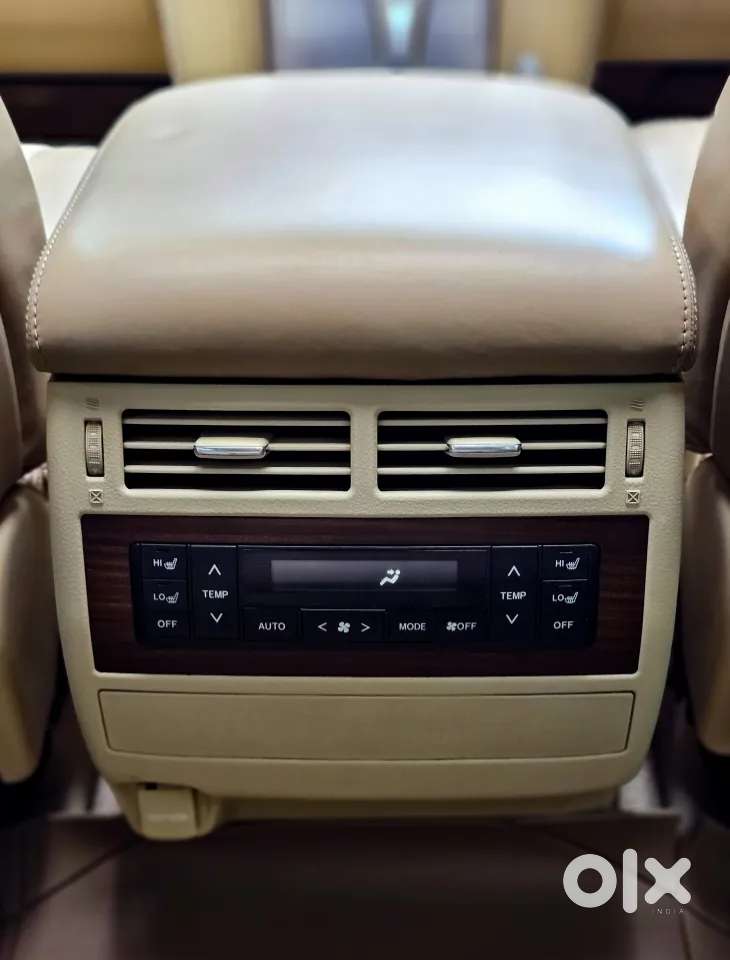 Toyota Land Cruiser [ ] 4.5 Vx Lc 200, 2017, Diesel