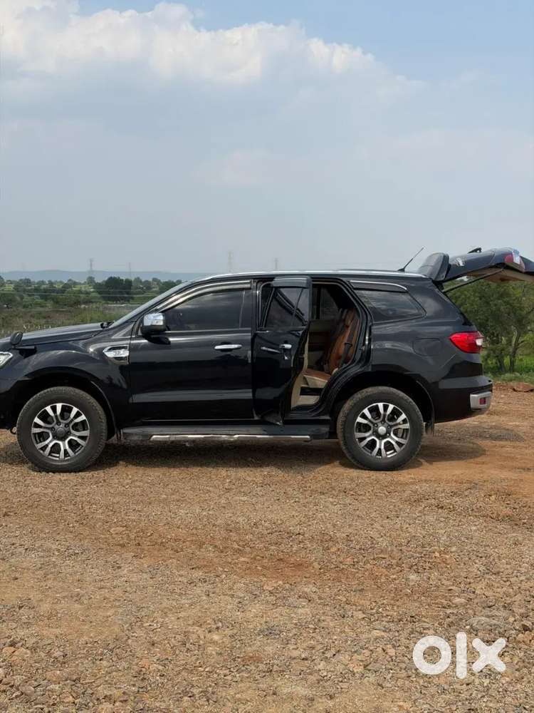 Ford Endeavour Titanium At 2017