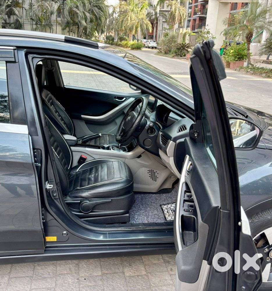 Tata Nexon 1.5 Revotorq Xza Plus Dualtone, 2019, Diesel