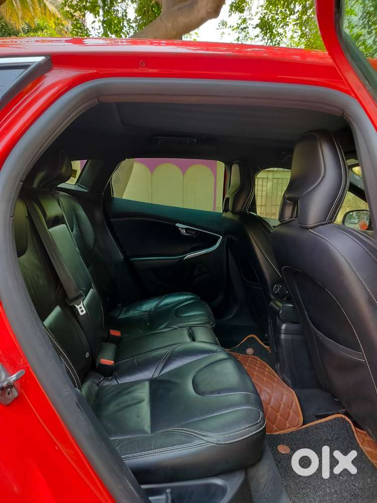 Volvo V40 Cross Country D3, 2017, Diesel