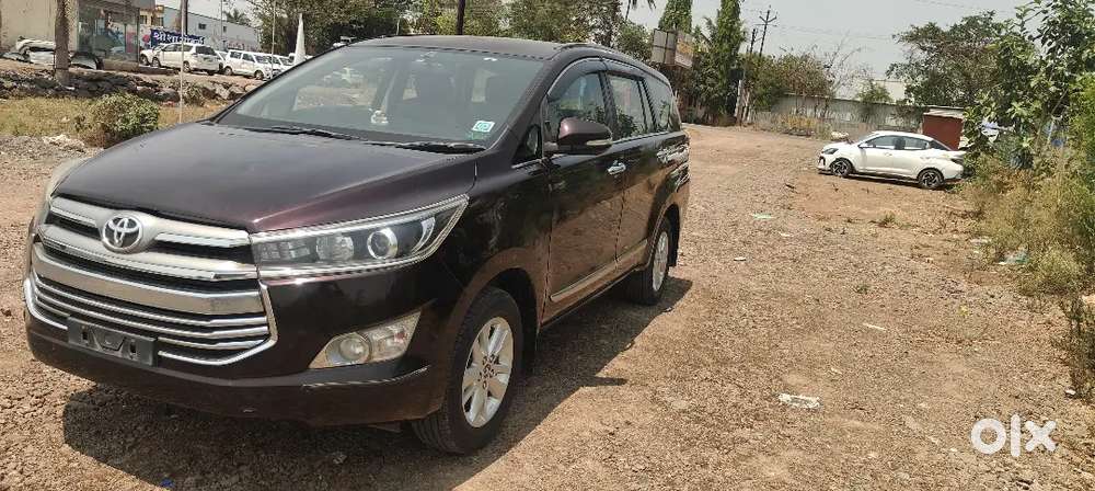 Toyota Innova Crysta 2017