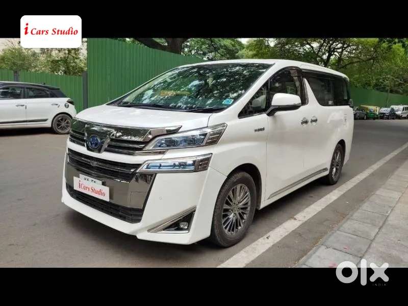 Toyota Vellfire, 2021, Petrol