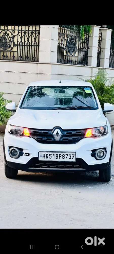 Kwid Automatic/power Windows/stero/leather Seats/full Serviced Car.