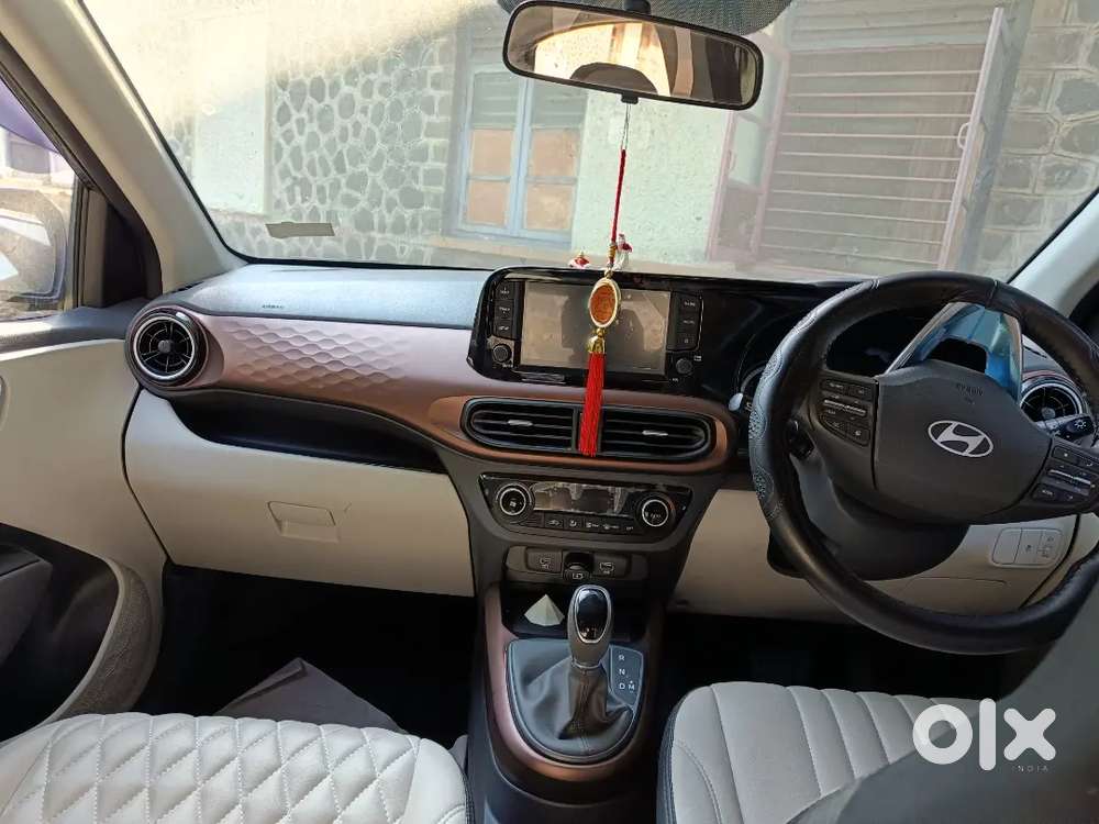 Hyundai Aura Sx Plus 2023 Petrol Amt