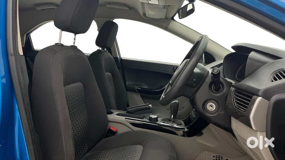 Tata Nexon 1.2 Revotron Xma, 2019, Petrol