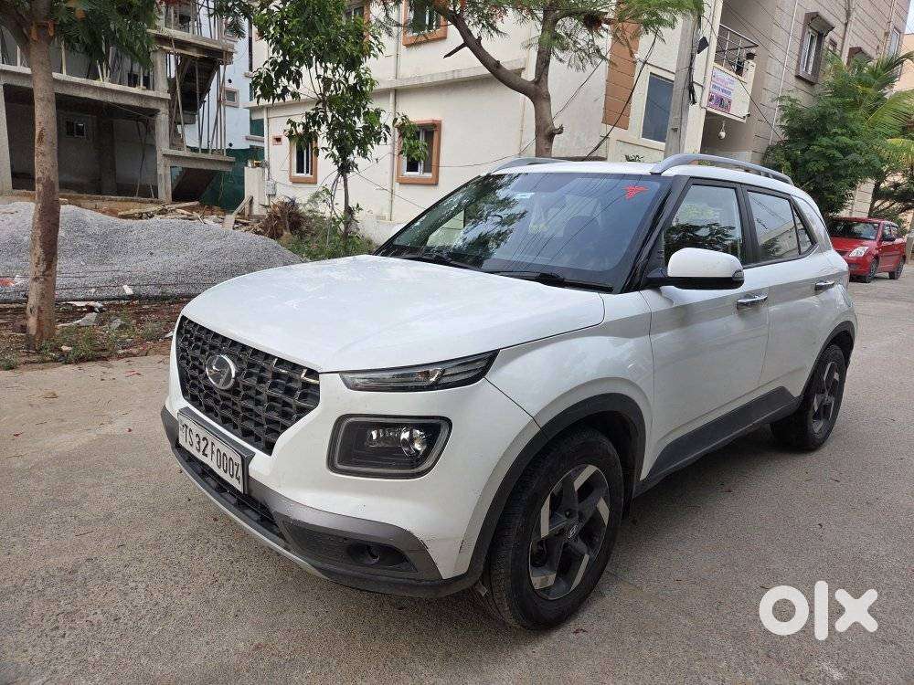 Hyundai Venue Sx (o) Mt 1.5 Diesel, 2020, Diesel
