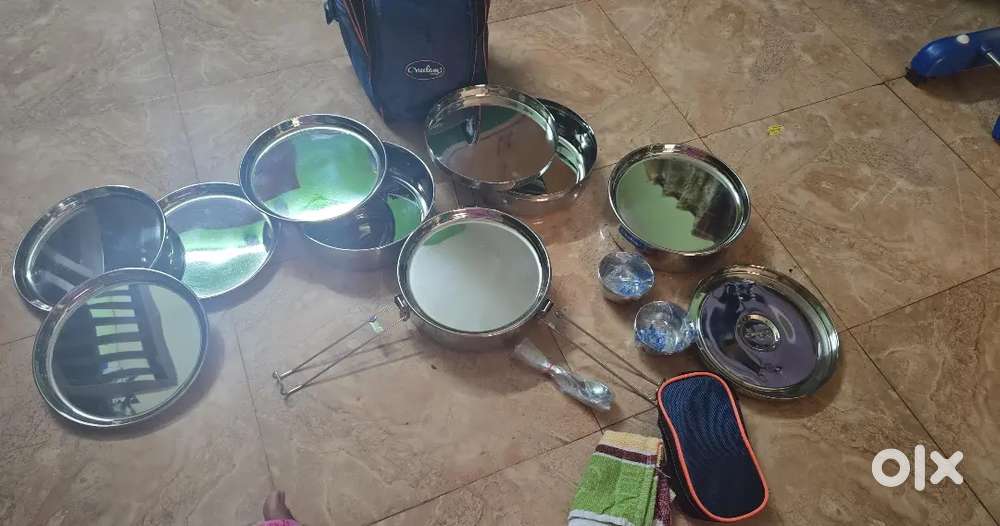 Neelam 25-piece stainless steel travel and picnic set (large size)
