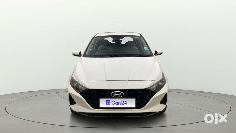 Hyundai New I20 1.2 Asta (o) Ivt, 2023, Petrol