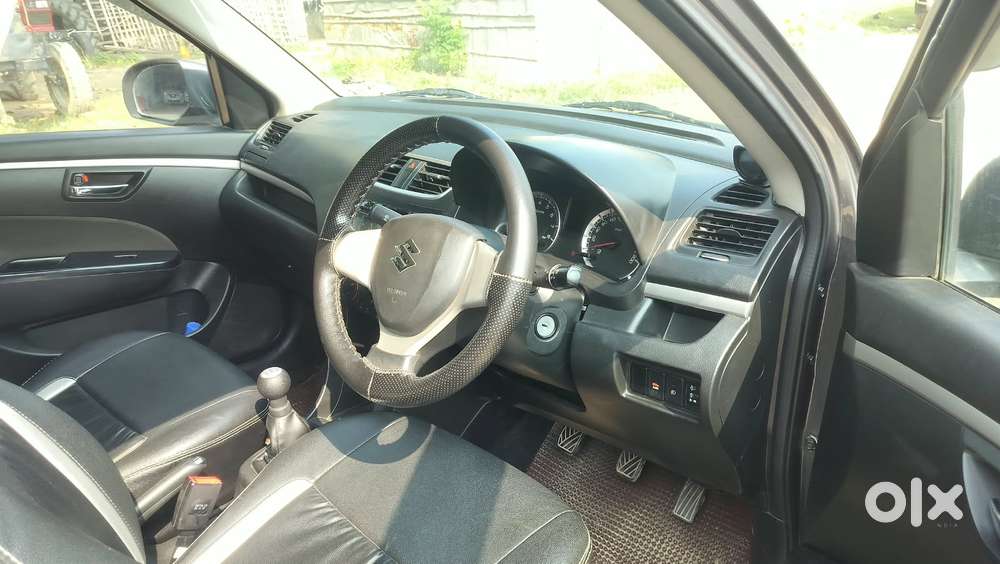 Maruti Suzuki Swift Vxi Optional, 2017, Petrol