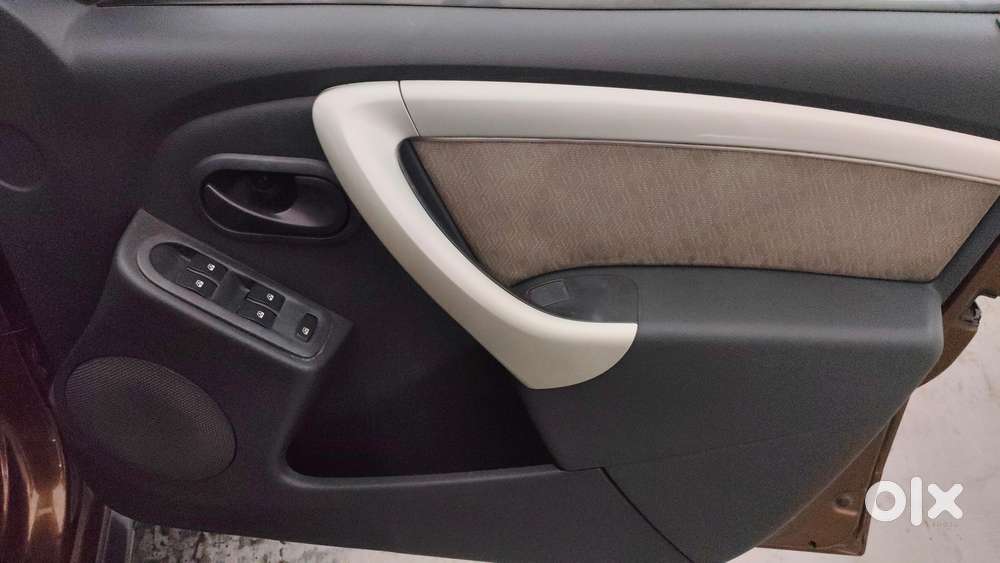 Renault Duster 2012-2015 Petrol Rxl, 2013, Petrol