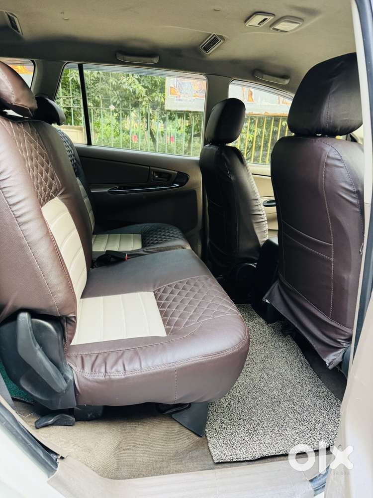 Toyota Innova 2.5 G (diesel) 8 Seater, 2016, Diesel
