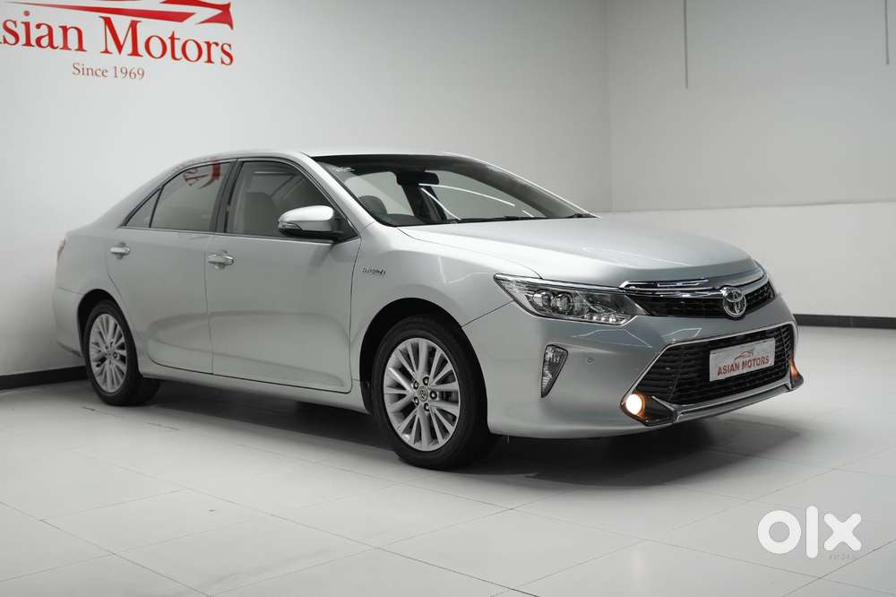 Toyota Camry 2.5 Hybrid, 2016, Petrol