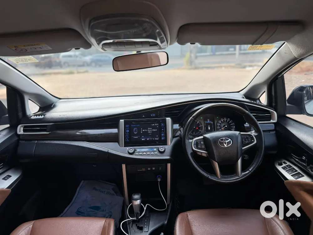 Toyota Innova Crysta 2017 High Quality