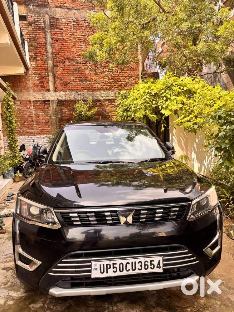 Mahindra Xuv300 2024 W8 Petrol 56388 Km