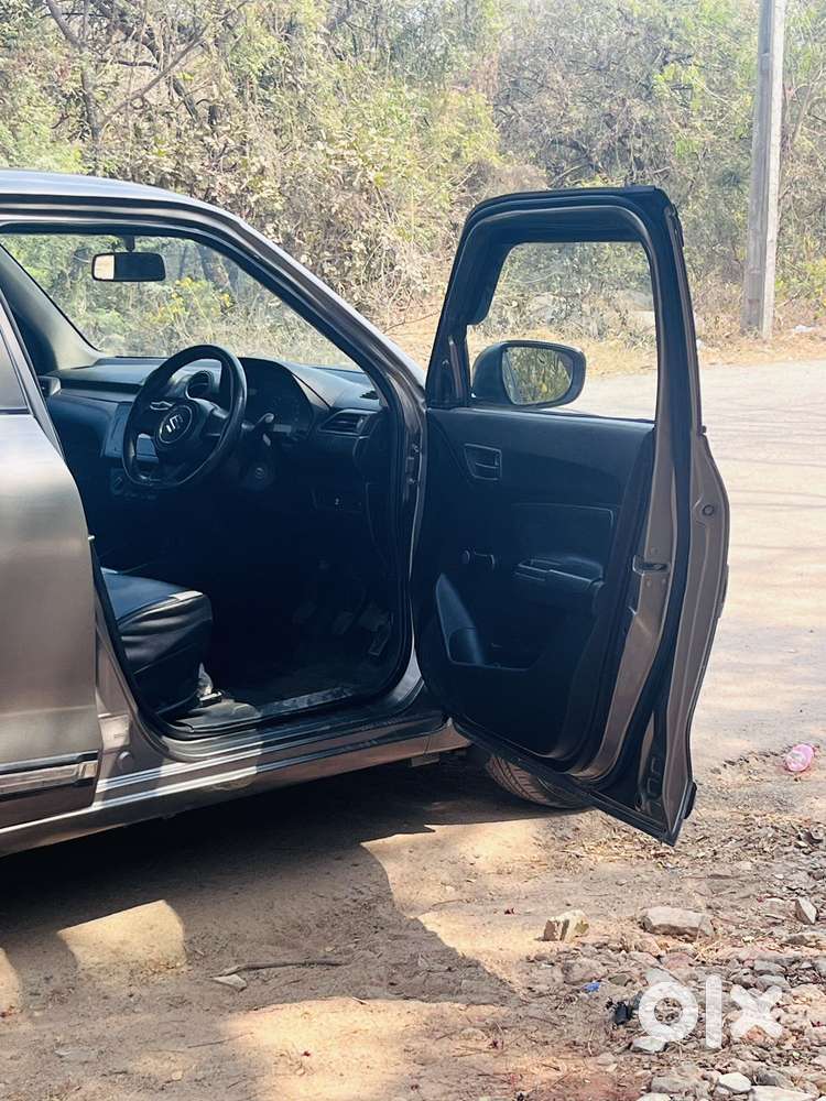 Maruti Suzuki Swift, 2022, Petrol