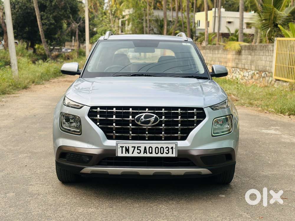 Hyundai Venue 1.2 S (o), 2020, Petrol