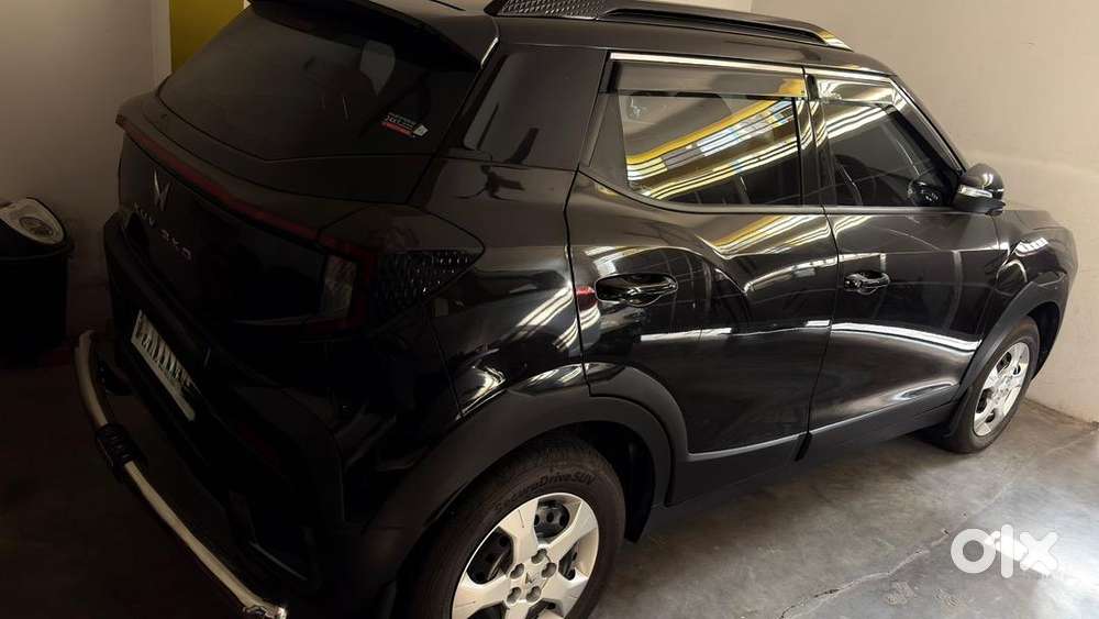 Mahindra Car Petrol 2024