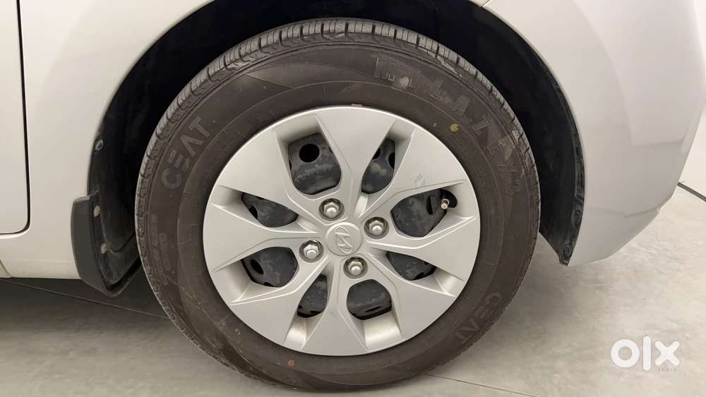 Hyundai Xcent 1.2 Vtvt E Plus, 2017, Petrol