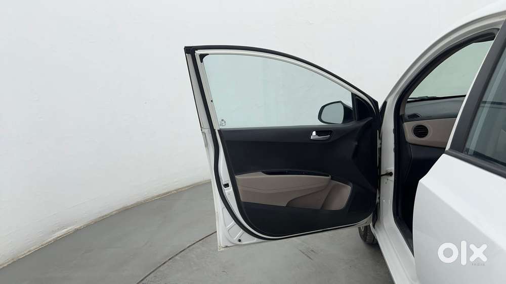 Hyundai Xcent 1.2 Vtvt Sx Option, 2016, Petrol