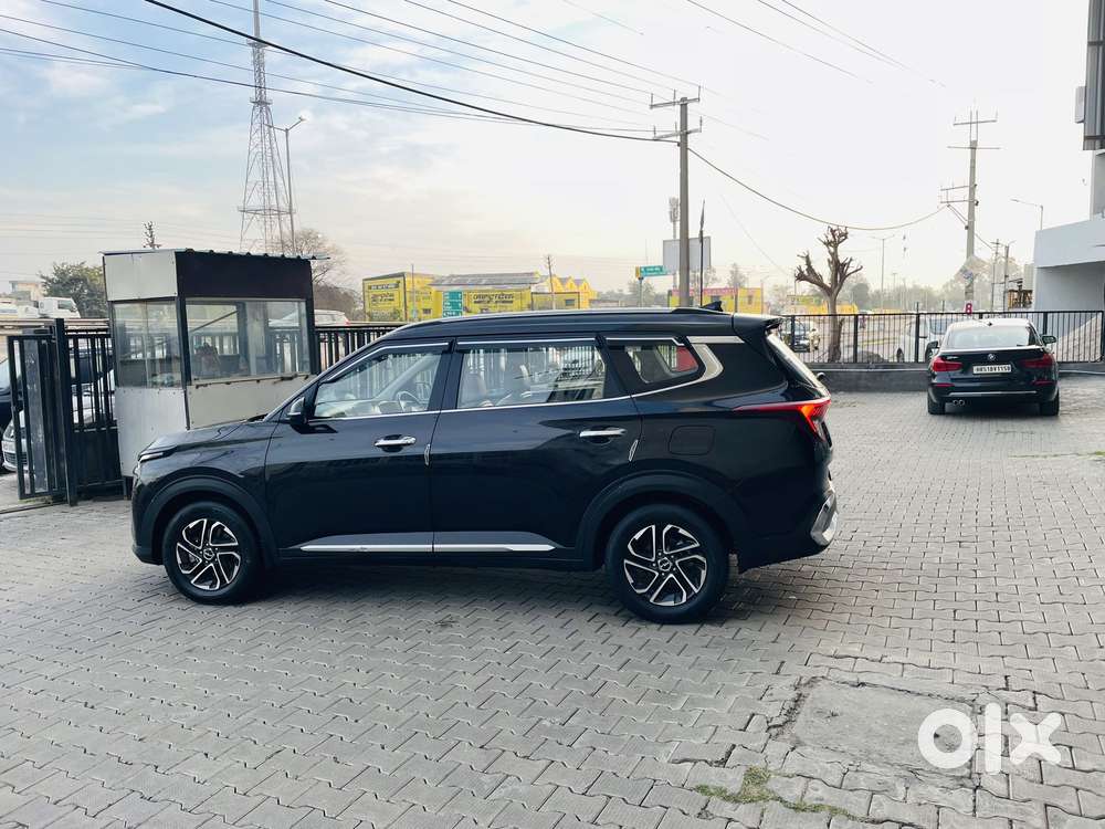 Kia Carens 1.4 Luxury Plus 6 Str, 2022, Petrol